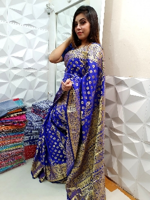 Picture of Tangail Katan Saree Combo Gift Set- Sari Churi Necklace Earrings Mirror Chocolate Mehedi Tip Golap Love Chocolate Box etc