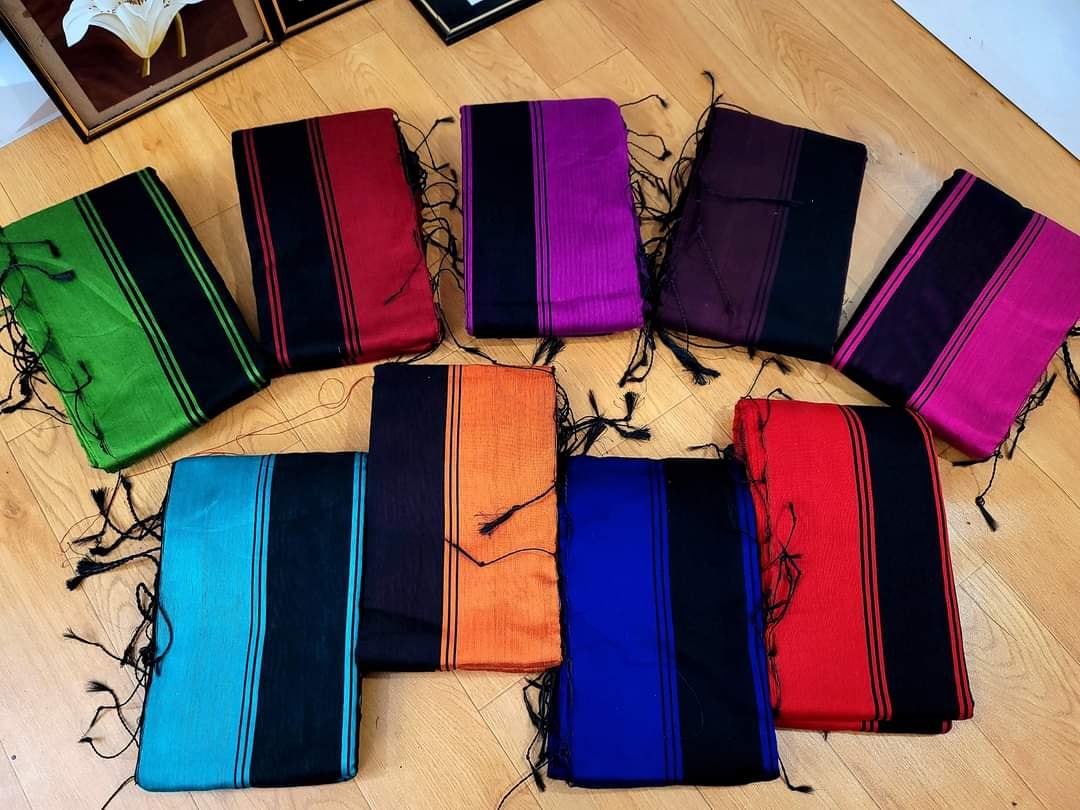 Picture of Tangail Soft Hafslik Saree Combo Gift set (Student Budget Combo) saree churi necklace chocolate ayna golap gazra etc