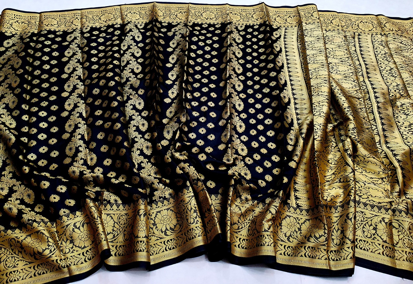Picture of Tangail Katan Saree for Women