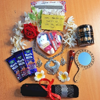 Picture of Sari Combo Gift Set - Saree Necklace Earrings Bangles Mehendi Mirror Kitkat Tip Love Chocolate Box with Doll Rose Gazra Chirkut and More