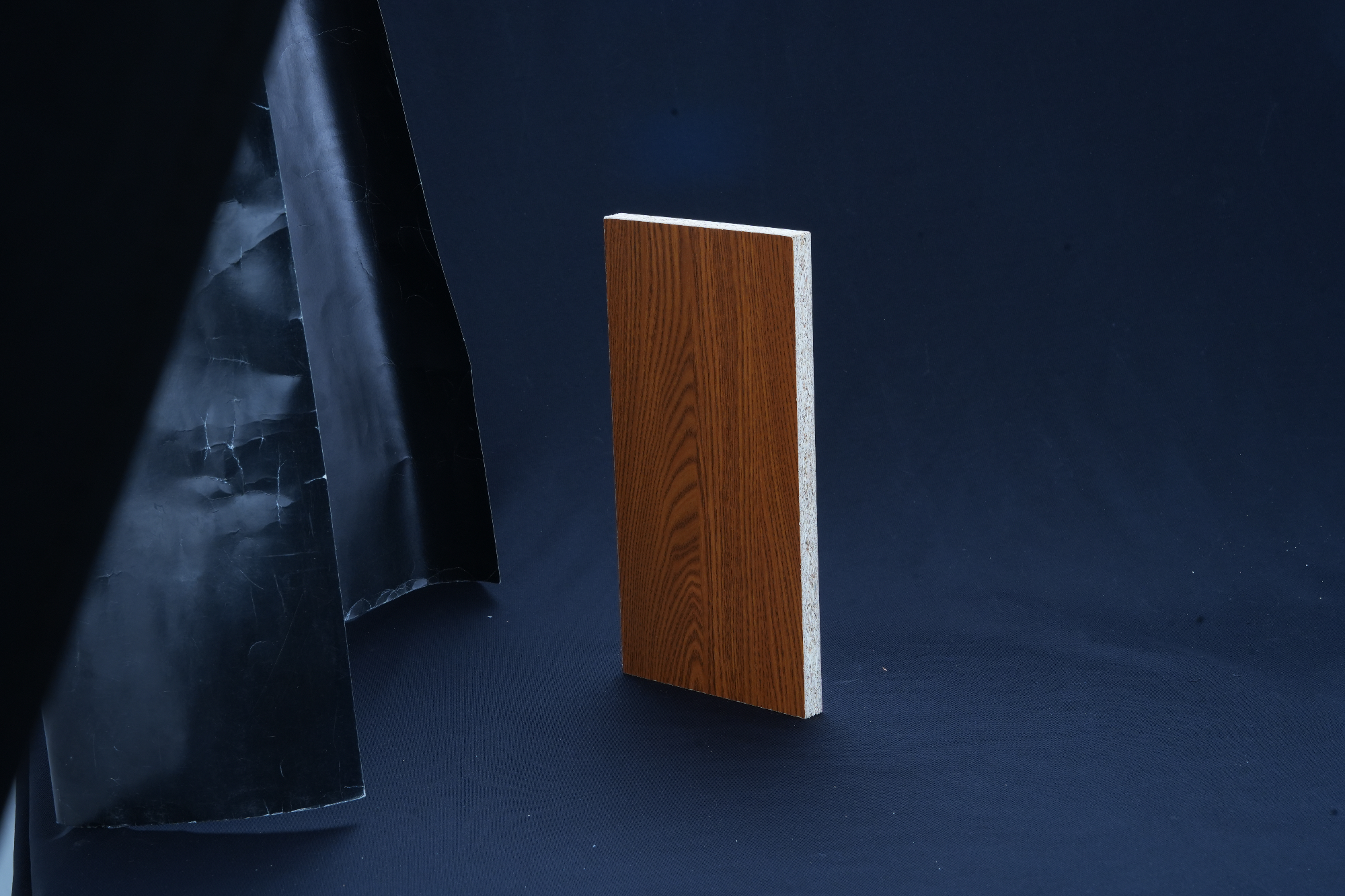 Picture of Melamine Board 16mm [8x4 feet] Red Oak