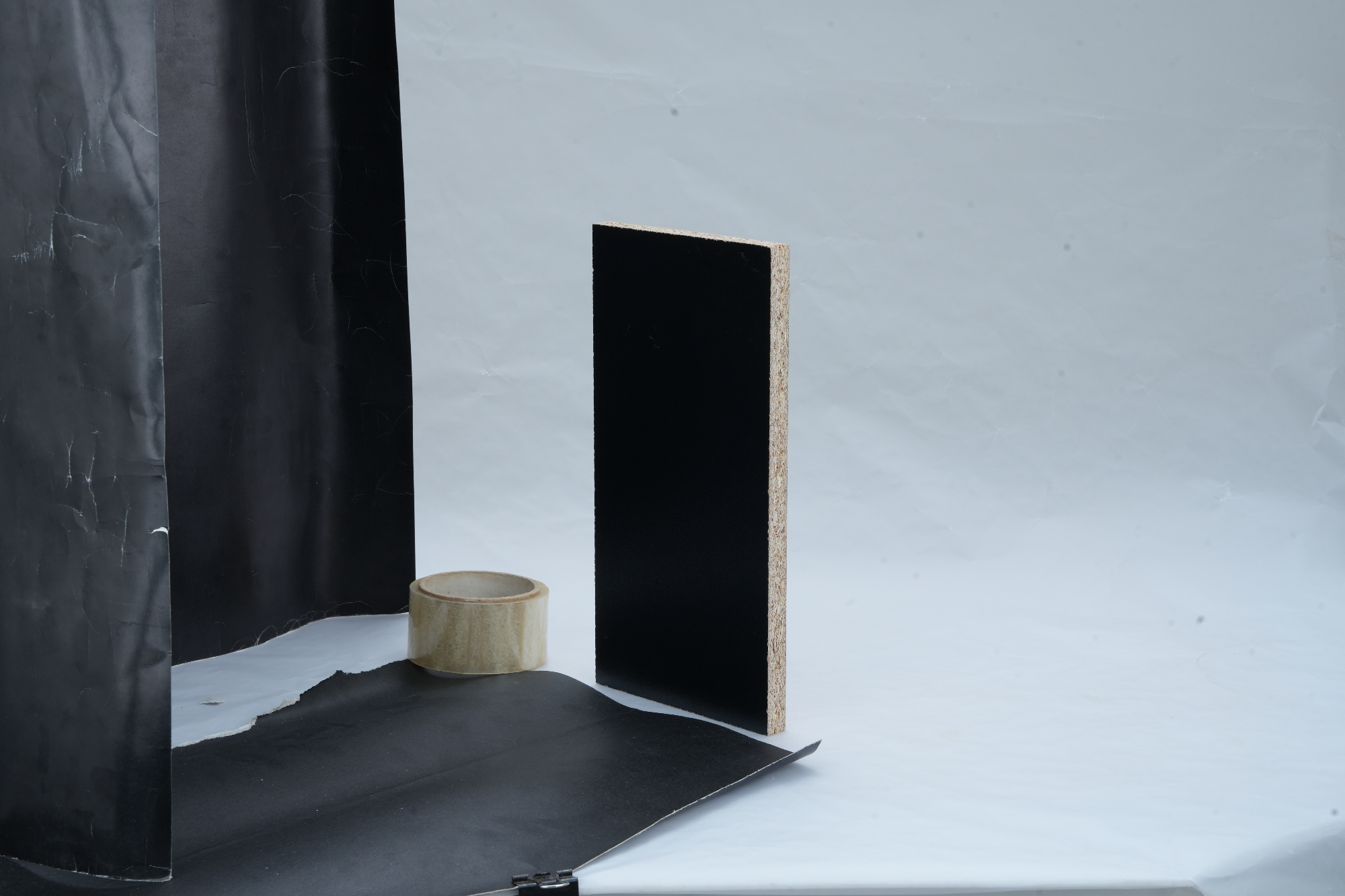 Picture of Melamine Board 16mm [8x4 feet] Black