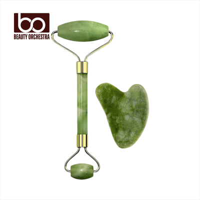 Picture of Jade Roller And Gua Sha Set For Beautiful Skin