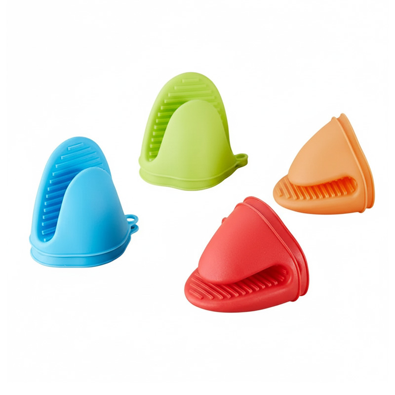 Picture of Kitchen Heat Resistant Gloves Clips~ 1Pair  Insulation Non Stick Anti-slip Bowel Holder Clip Oven Mitts