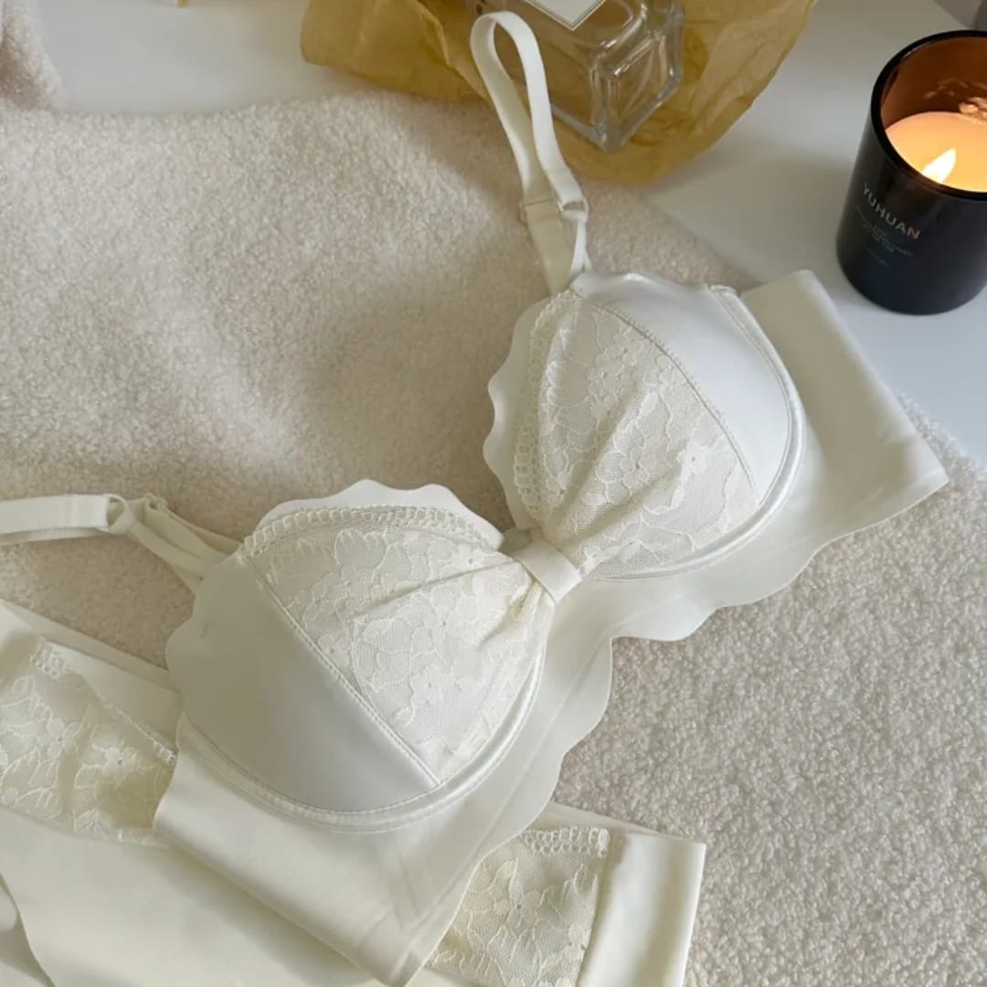 Picture of Sweet Style Soft Lace Lady Underwear SmallChest ConvergingAnti SaggingWireFreeNylon Women ' sBra