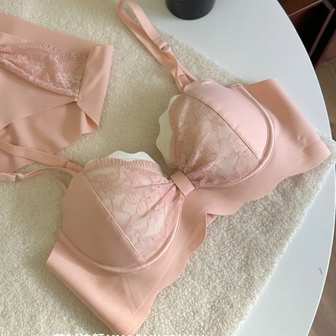 Picture of Sweet Style Soft Lace Lady Underwear SmallChest ConvergingAnti SaggingWireFreeNylon Women ' sBra