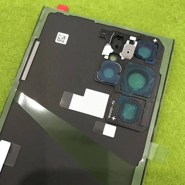 Picture of New For Samsung Galaxy S23 Ultra Back Battery Cover Rear Door Housing Rear Glass Case For Samsung S23 Ultra Battery Cover