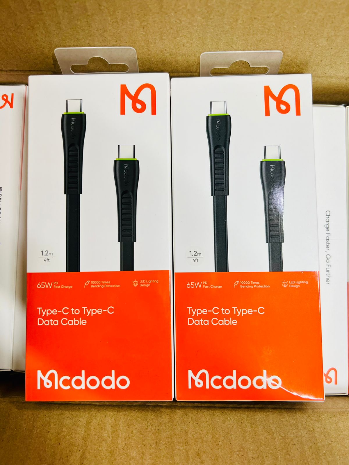 Picture of Mcdodo type-c to lightning data cable 65W pd first charge 10000 times bending protection type-c data cable