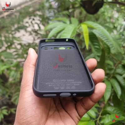 Picture of Original Liquid Silicone Phone Case For Google Pixel 9 pro Shockproof Soft Cover For Google Pixel 9 Pro Accessories