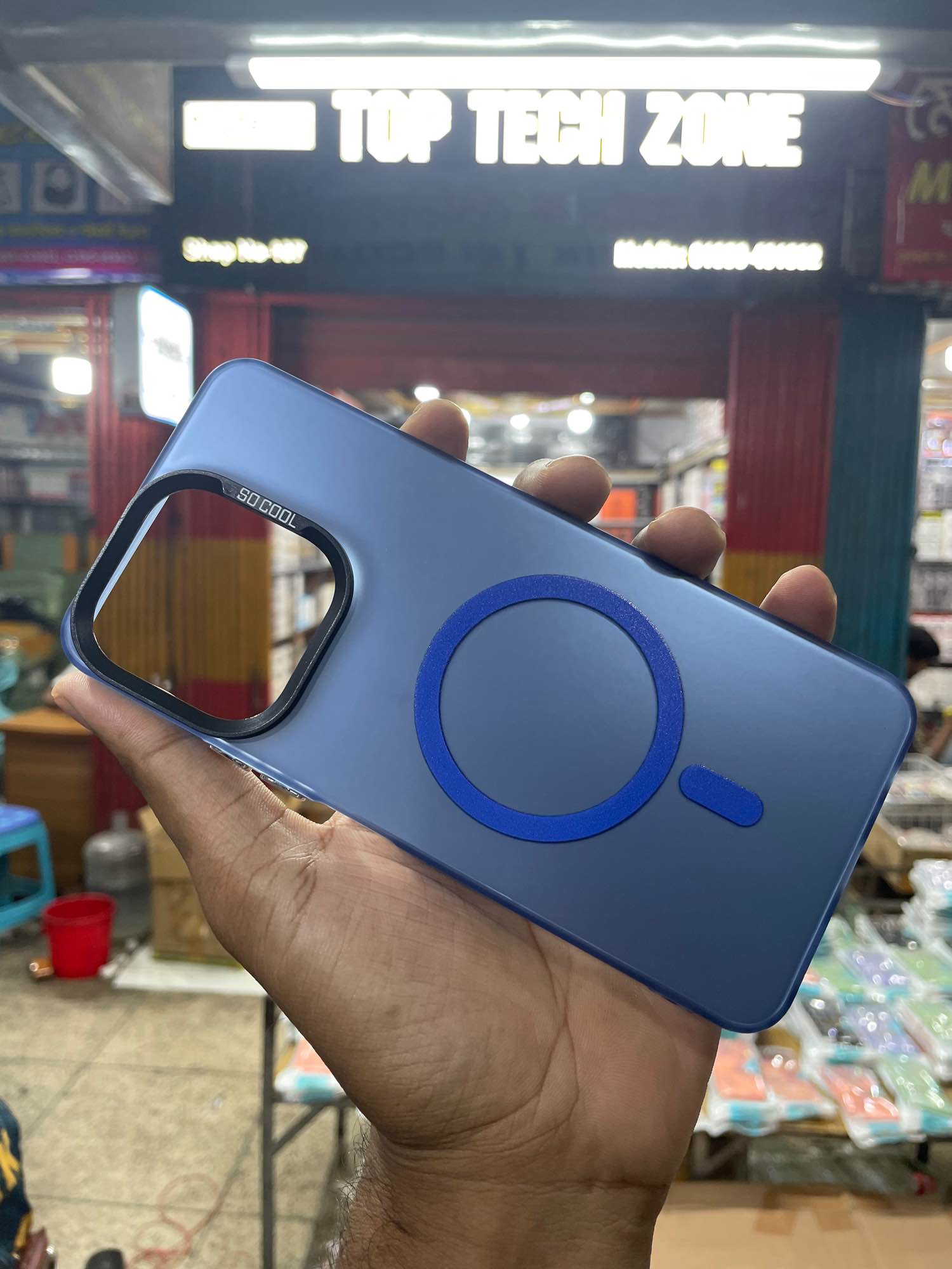 Picture of Vivo Y28 4g luxury macsafe so cool mobile backcover