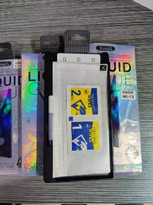 Picture of UV Light Adhesive Tempered Glass Screen Protector for Xiaomi MI 11/ 11 Pro/ 11 Ultra/ 12/ 12 Pro/ 12 Pro Transparent