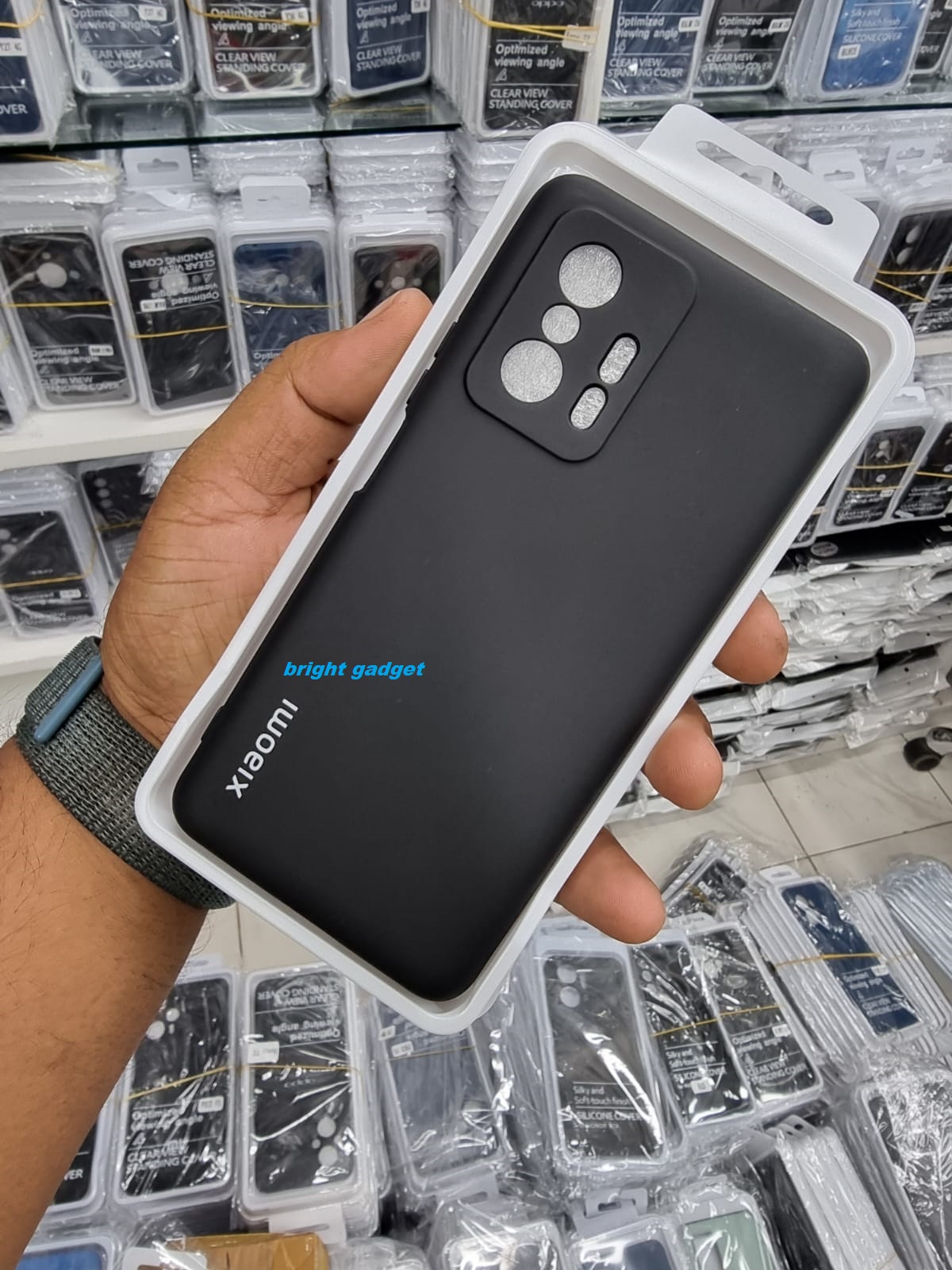 Picture of For Xiaomi Mi 11T 11T Pro Luxury Square Liquid Silicone Phone Case For Xiaomi Mi 11 T 11TPro Thin Soft Back Cover Candy Casing