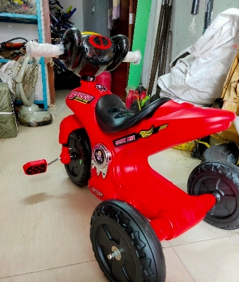 Picture of Kids Tricycle Ride-On Bike with Pedals, Durable Plastic Body, Comfortable Seat & Stylish Design – Baby/Kids Cycle for Indoor & Outdoor Fun (Age 2–5 Years)