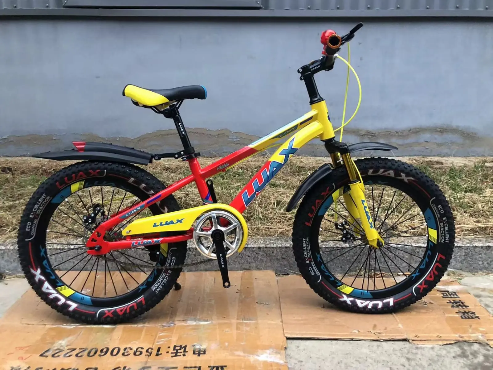 Picture of 20 Inch Mountain Bicycle with Hydraulic Brake, Front Suspension, Mudguard & Chain Guard – Durable Kids & Teen Cycle