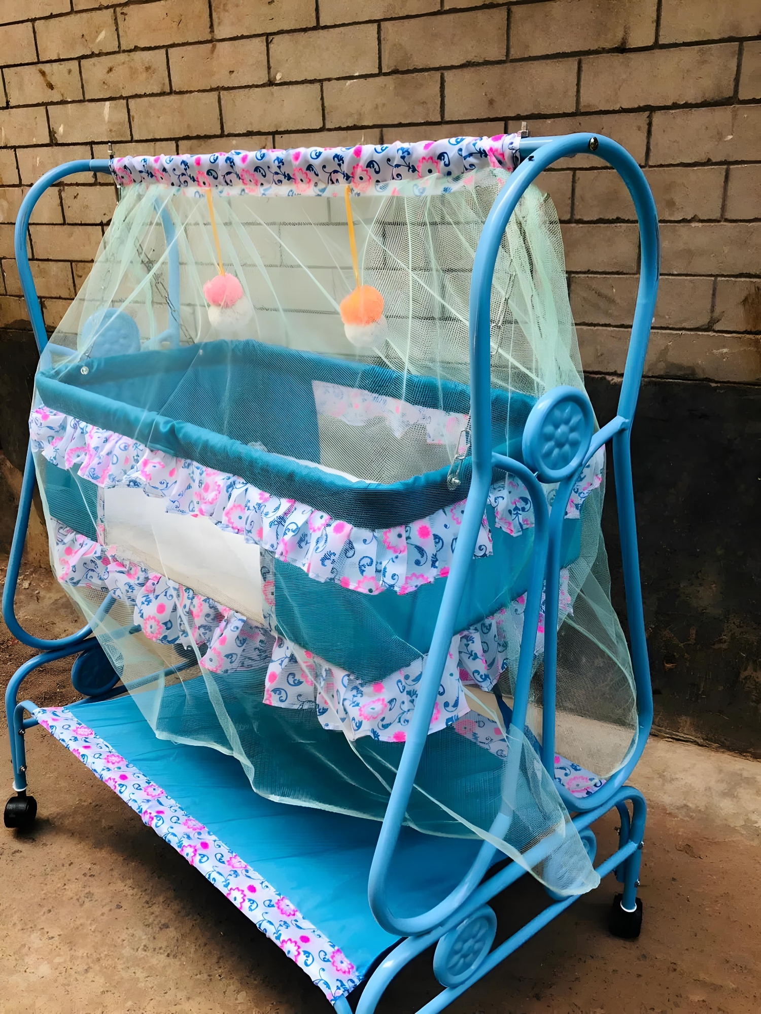 Picture of Dolna Bed For New Born Baby A Cozy Nest Cradle model no MS-180  dolna bed with mosquito net Bacchader Dolna Baby Dolna