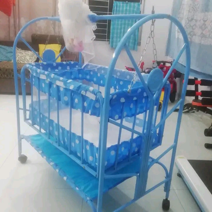 Picture of Dolna Bed For New Born Baby A Cozy Nest Cradle model no  MS-122 dolna bed with mosquito net Bacchader Dolna Baby Dolna