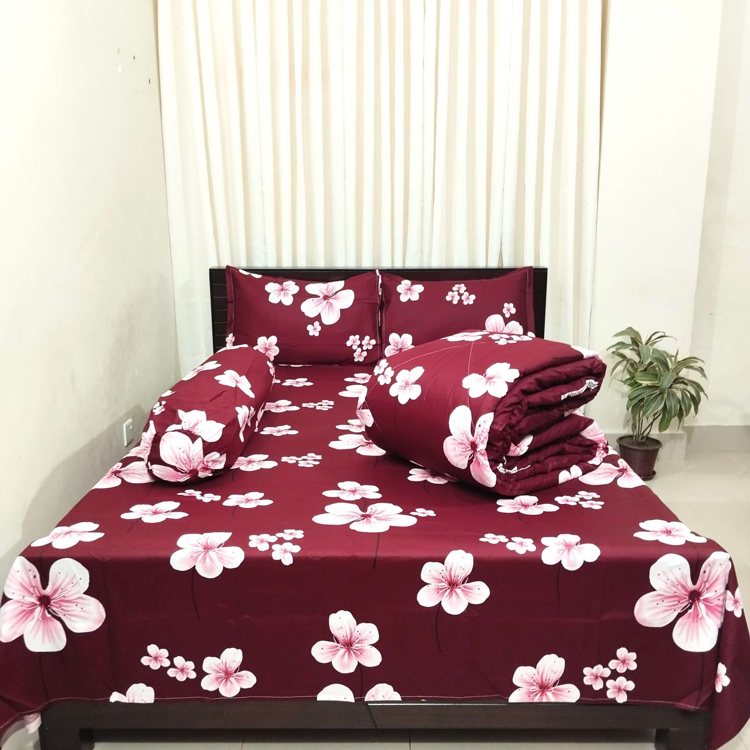 Picture of 5 Piece Premium Twill Cotton Comforter Set  (deep maroon)