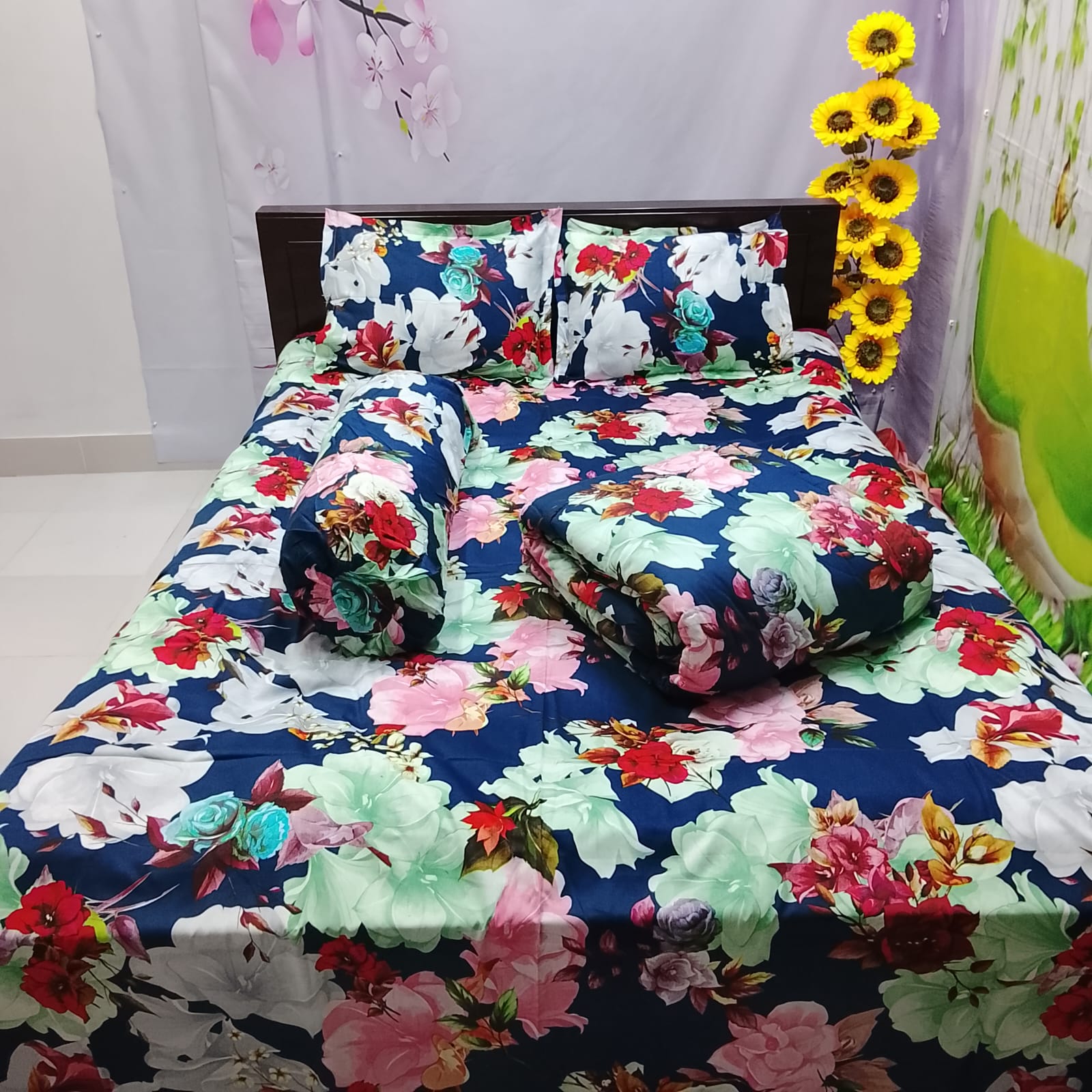 Picture of 5 In 1 Combo Twill Cotton  Comforter Set ( King Size).   CFS-294