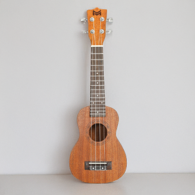 Picture of 24'' Mahogany Ukulele Concert Acoustic 4 String Guitar Hawaii Soprano Ukulele