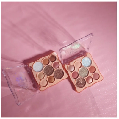 Picture of Anyladi 9 Color Born to shine Eyeshadow Palette