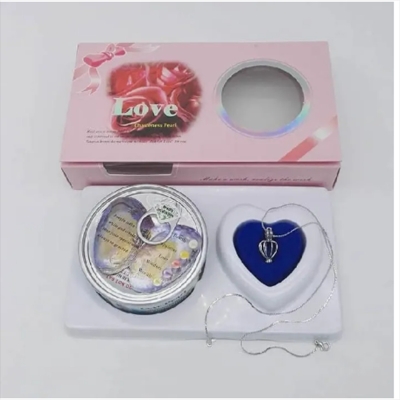 Picture of Natural Oyster Wish Pearl Vacuum Can Pendant Necklace Charm Necklace Popular Fashion Women Jewelry Gift