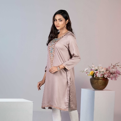 Picture of TORR Mauve Ethnic Wear (01 Piece Kurti)