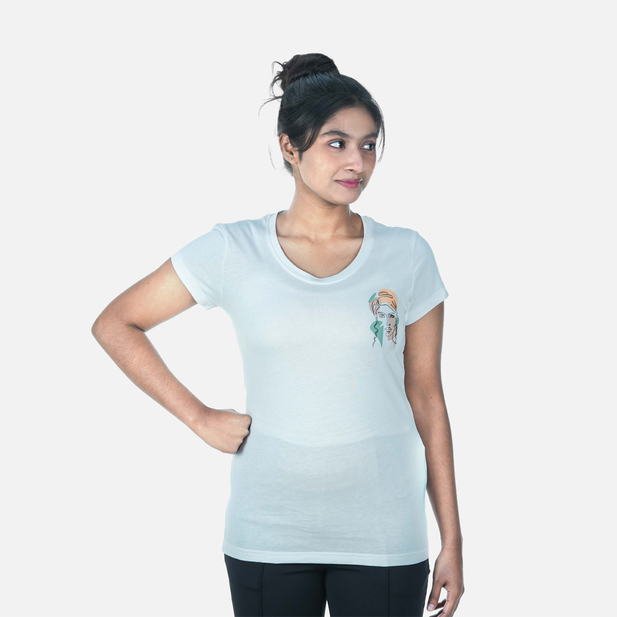 Picture of TORR White Women's T-shirt