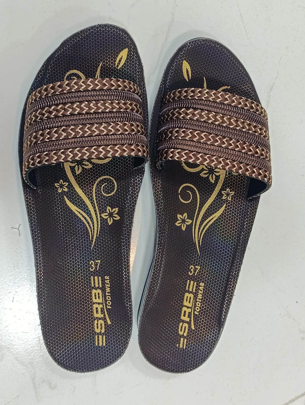 Picture of Stainless Steel Spoon Gold Color Cutlery 6pcs (6inch) Premium Quality Multi Design