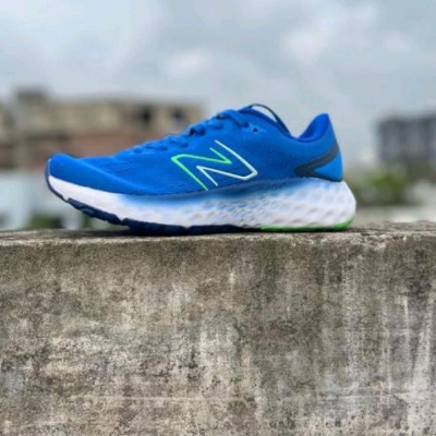 Picture of New Balance Fresh Foam EVOZ 2 
Running Shoes for men