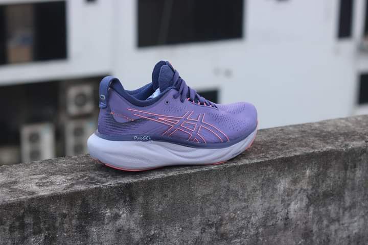 Picture of Asics Gel Nimbus 25 Womens full marathon running shoes