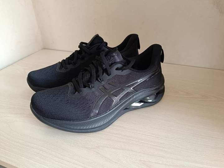 Picture of Asics gel kinsei max training shoes for men