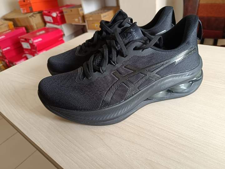 Picture of Asics gel kinsei max training shoes for men