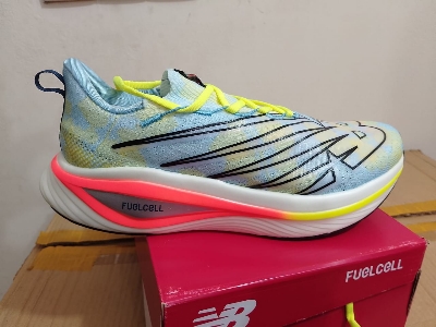 Picture of New Balance Fuel Cell Supercomp Elite V3 Running shoes