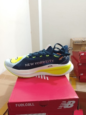 Picture of Newbalance Supercomp elite v3 running shoes