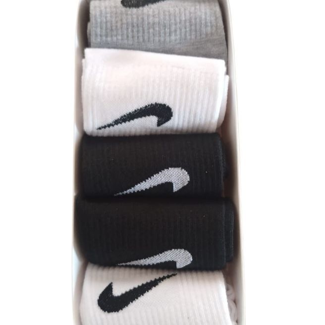 Picture of Thin Sports Socks for men (1 Box =5 pair)