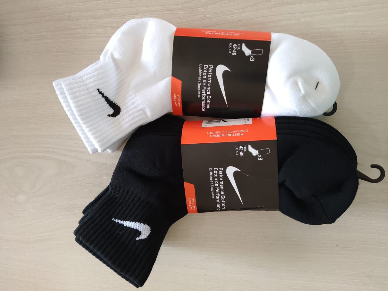 Picture of Thick  Sports Socks for men (1 Box)