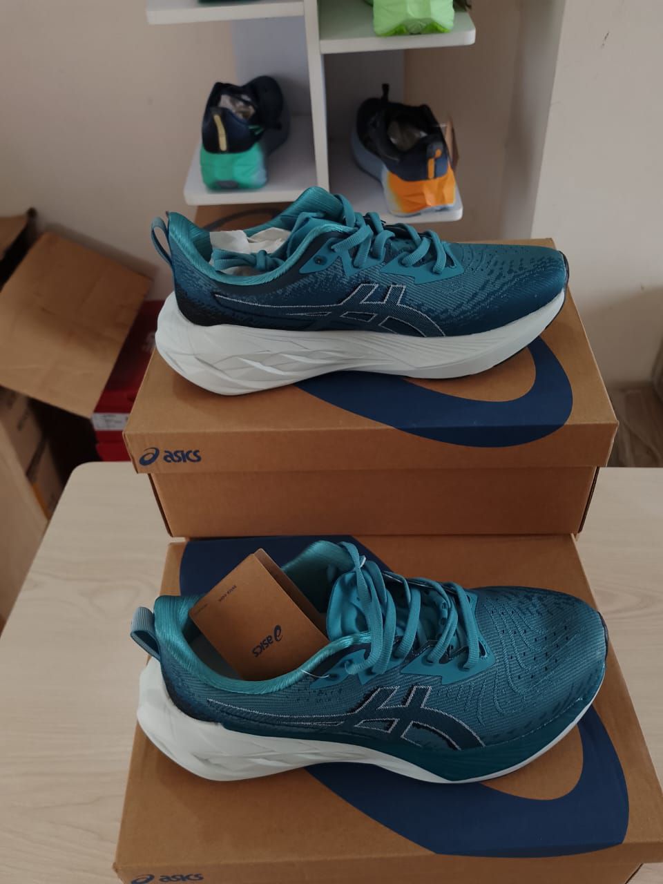 Picture of Asics gel Novablast 4 Running Shoes for men