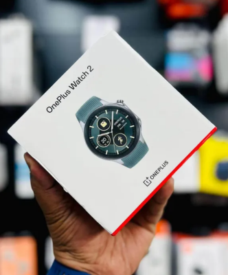 Picture of OnePlus Watch 2 Smartwatch and 5ATM