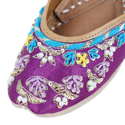 Picture of Moochie Women's Jutti