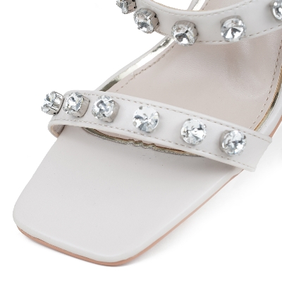 Picture of Moochie Women's Kitten Heel