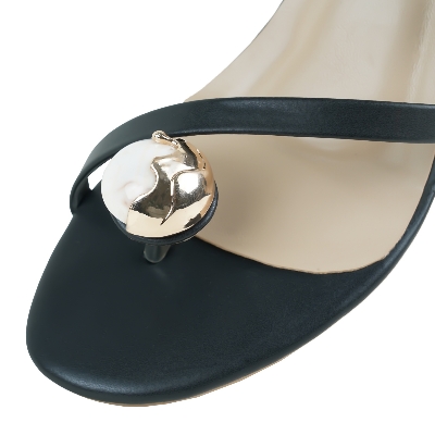 Picture of Moochie Women's Kitten Heel