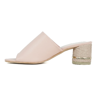 Picture of Moochie Women's Mid Heel