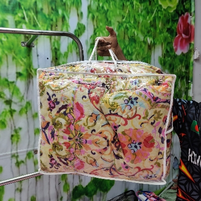 Picture of  Exclusive Pigment Cotton King Size Comforter CP-25