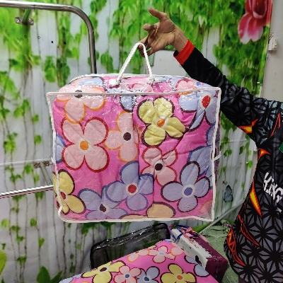 Picture of  Exclusive Pigment Cotton King Size Comforter CP-43