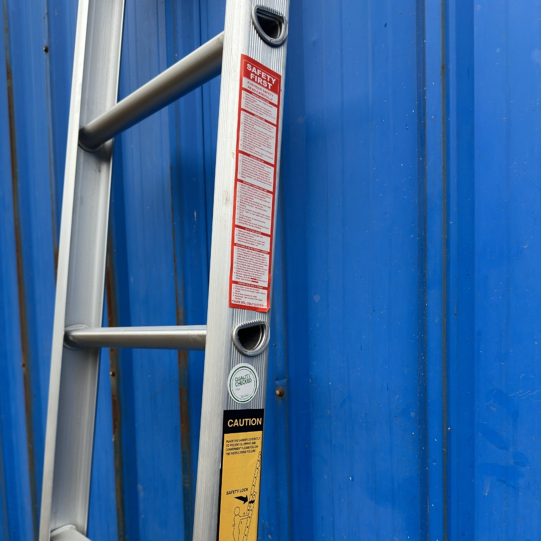 Picture of Everbest Single Pole Aluminium Ladder – ES Series (7 / 9 / 11 / 14 / 15 / 17 / 19 Steps)