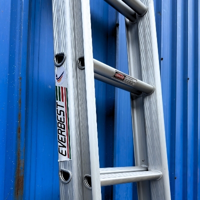 Picture of Everbest Double Extension Aluminium Ladder – Heavy Duty, Safe & Durable