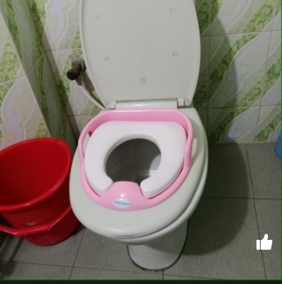 Picture of Baby Toilet Seat Safe Soft Training Seat Potty Sitting Ring with Handles Bathroom Trainer Closestool Cover