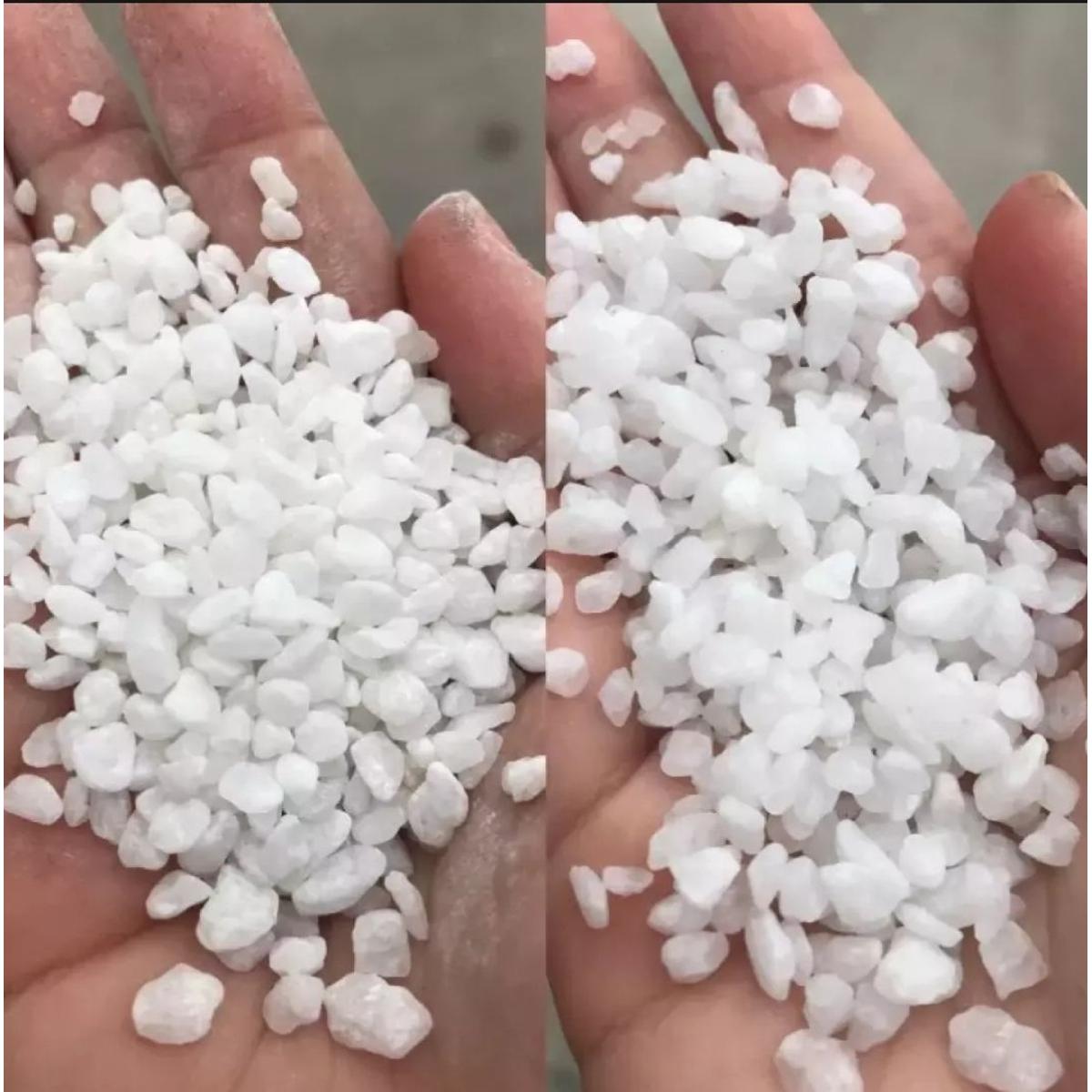 Picture of Aquarium White Stone For Decoration 1KG