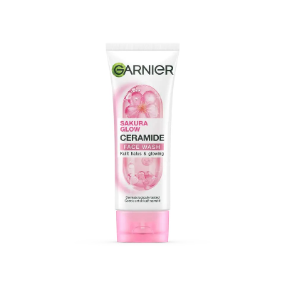 Picture of Garnier Sakura Glow Ceramide Face Wash 100ml