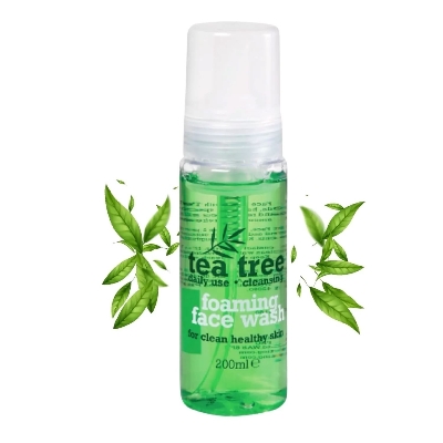 Picture of International UK product Tea tree foaming face wash 200ml